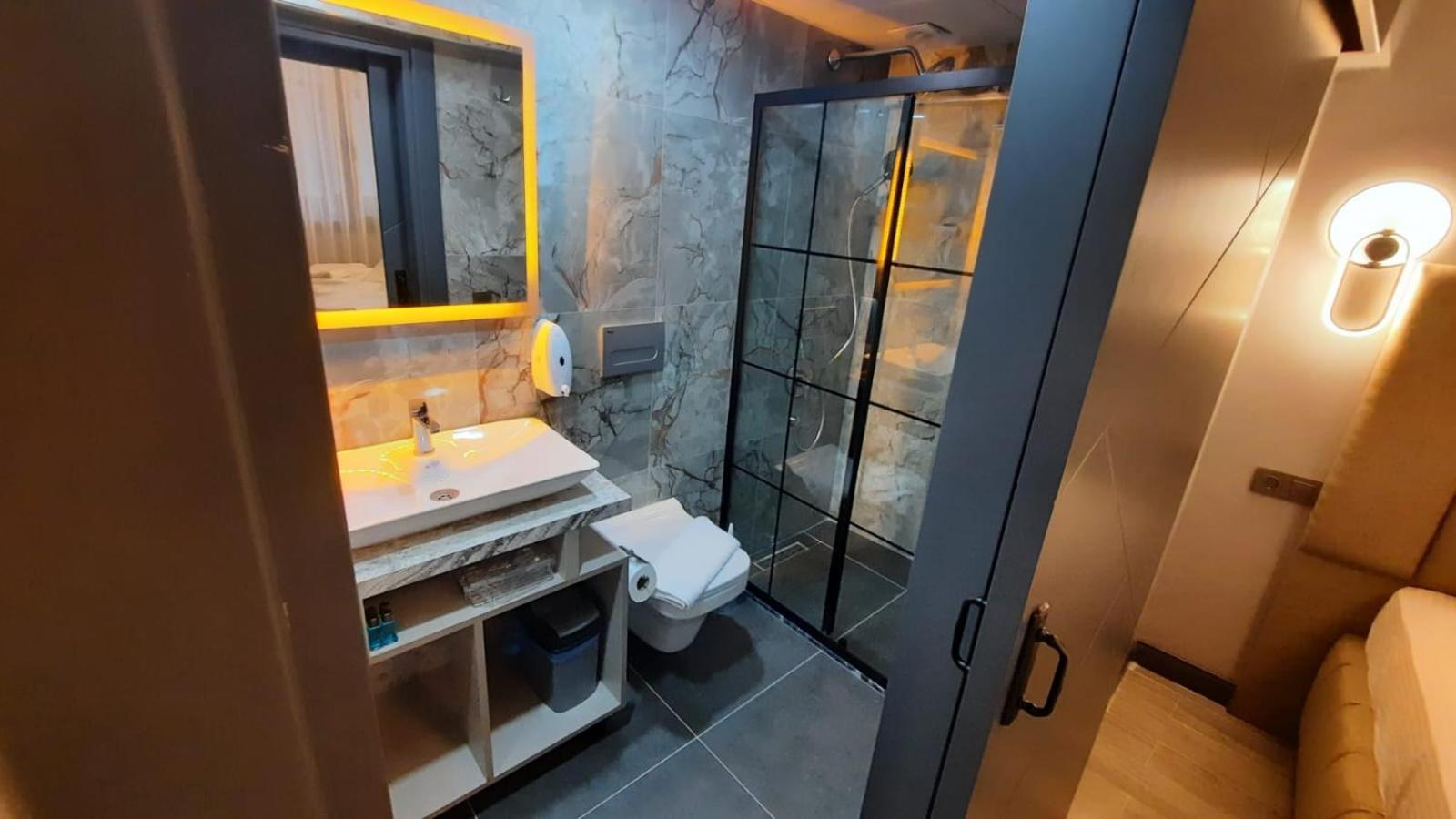 Talles City Hotel إزمير المظهر الخارجي الصورة