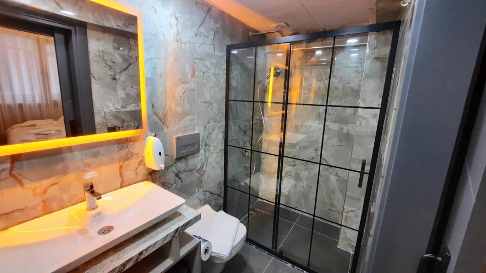 Talles City Hotel إزمير المظهر الخارجي الصورة