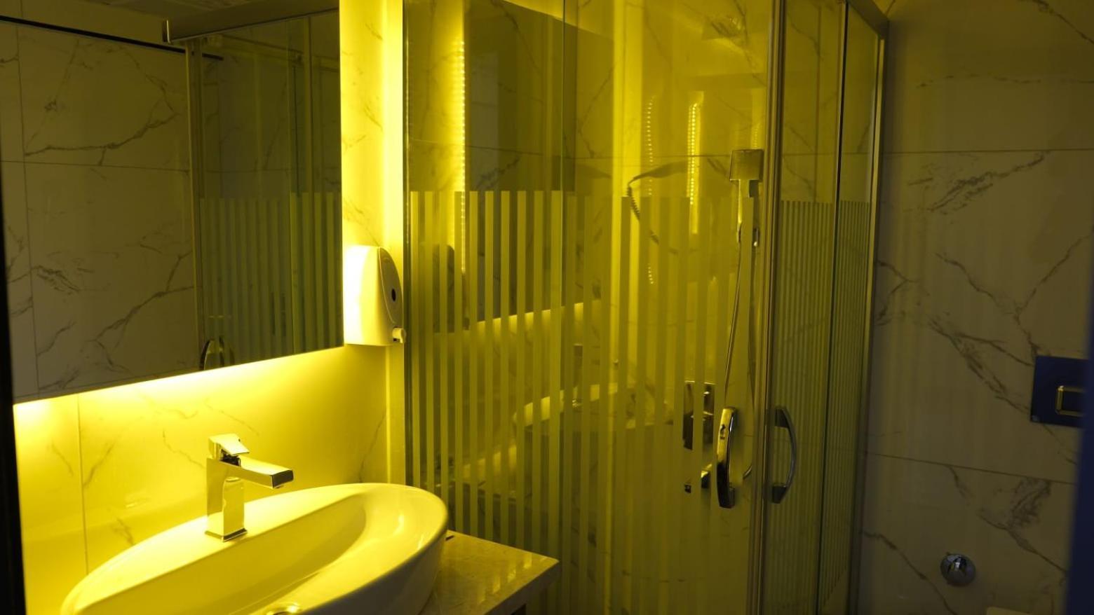 Talles City Hotel إزمير المظهر الخارجي الصورة